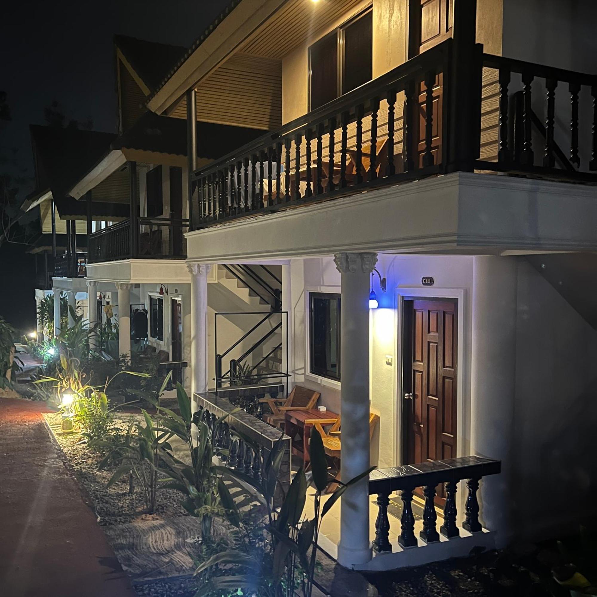 Karon Kata Villa Merit Hill Bungalows מראה חיצוני תמונה