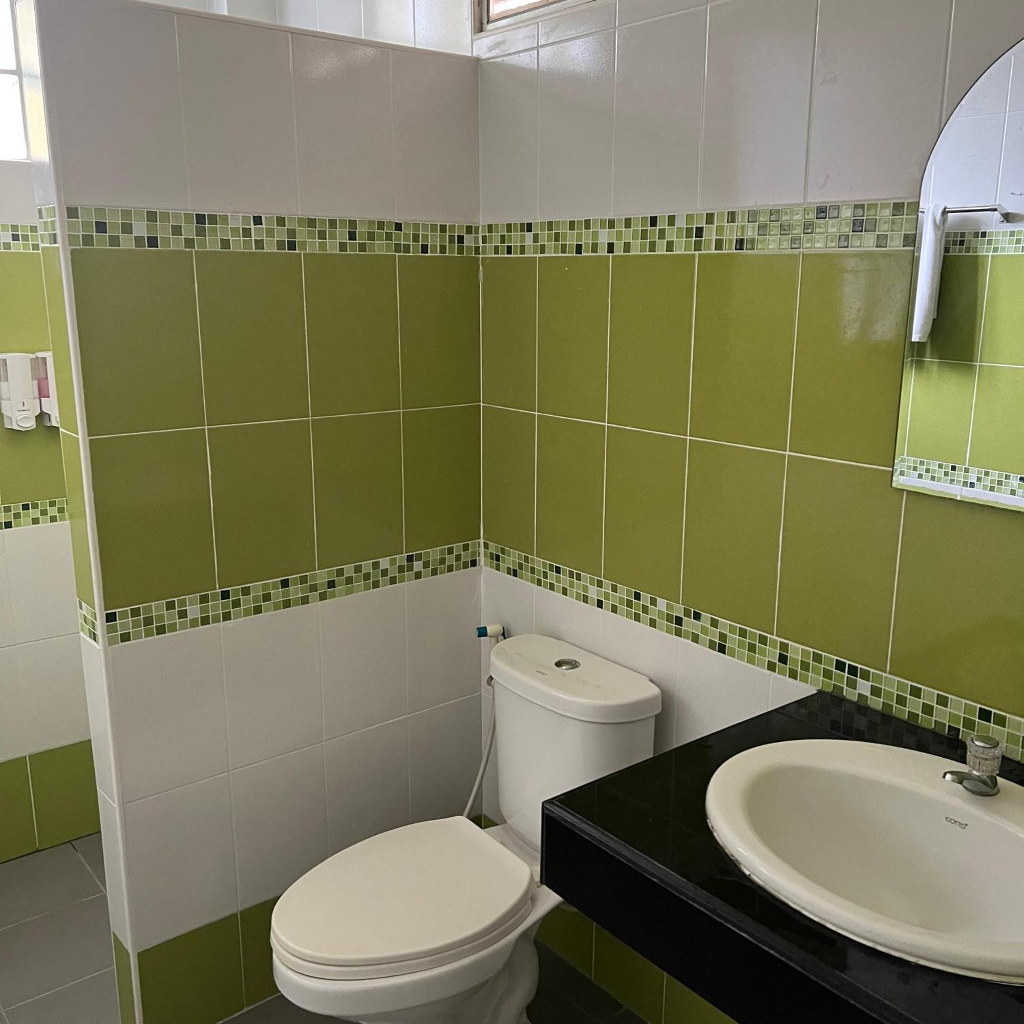 Karon Kata Villa Merit Hill Bungalows מראה חיצוני תמונה